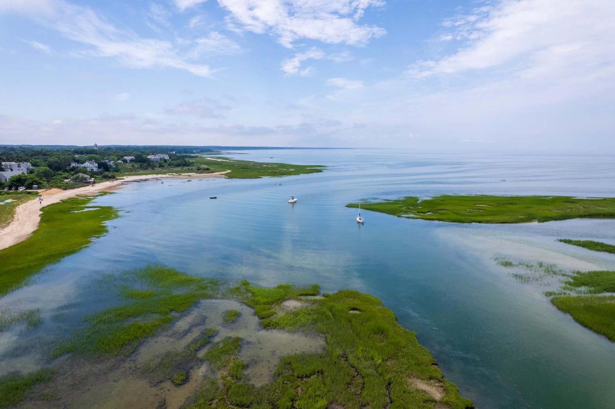 Tenth Of A Mile Walk To Boat Meadow Landing Eastham Eksteriør bilde